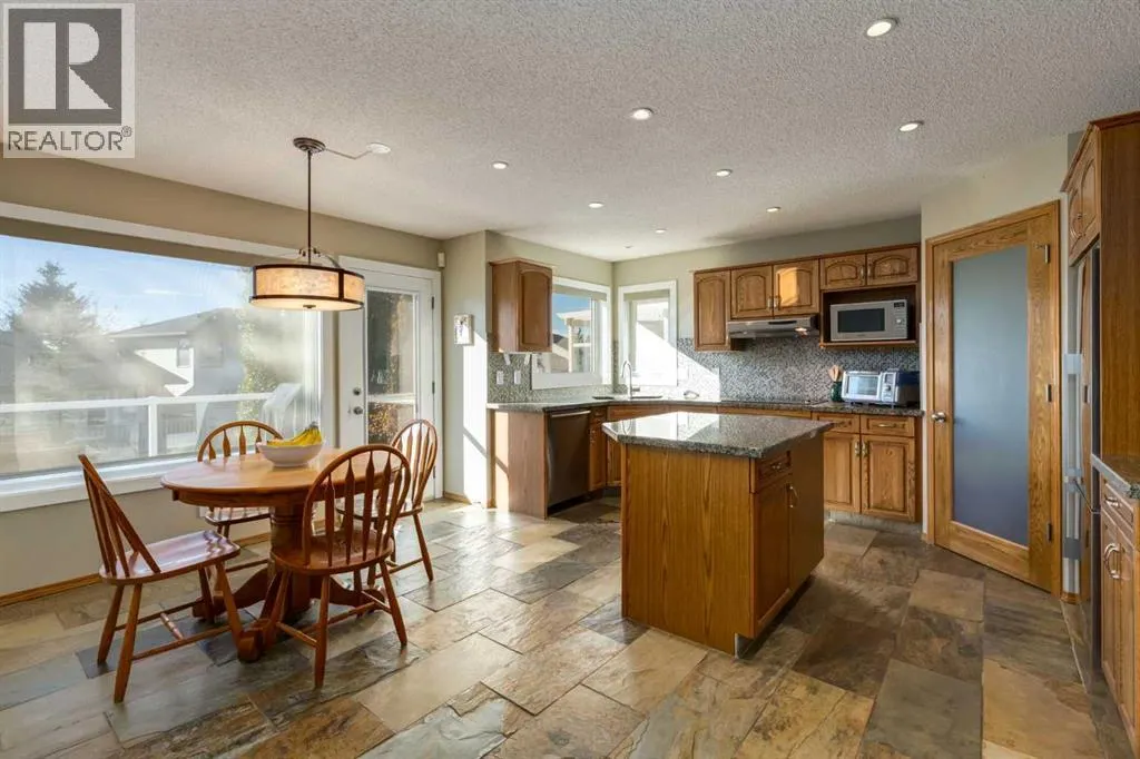 208 Citadel Park NW