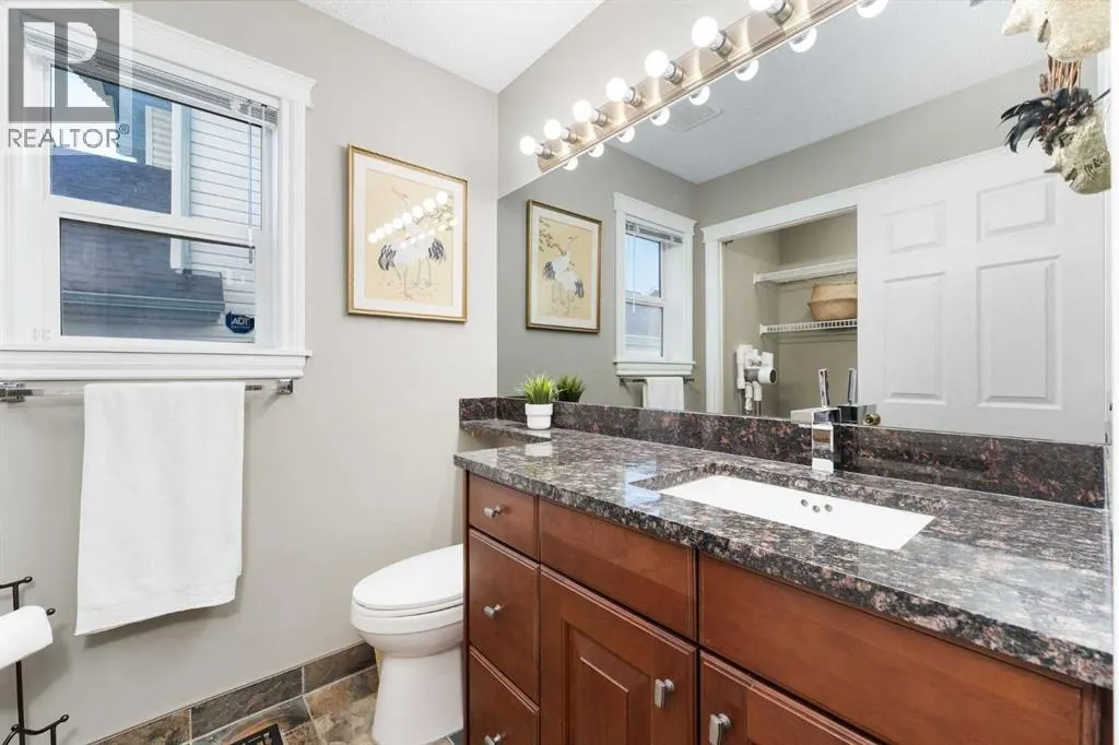339 Bridlewood Court SW