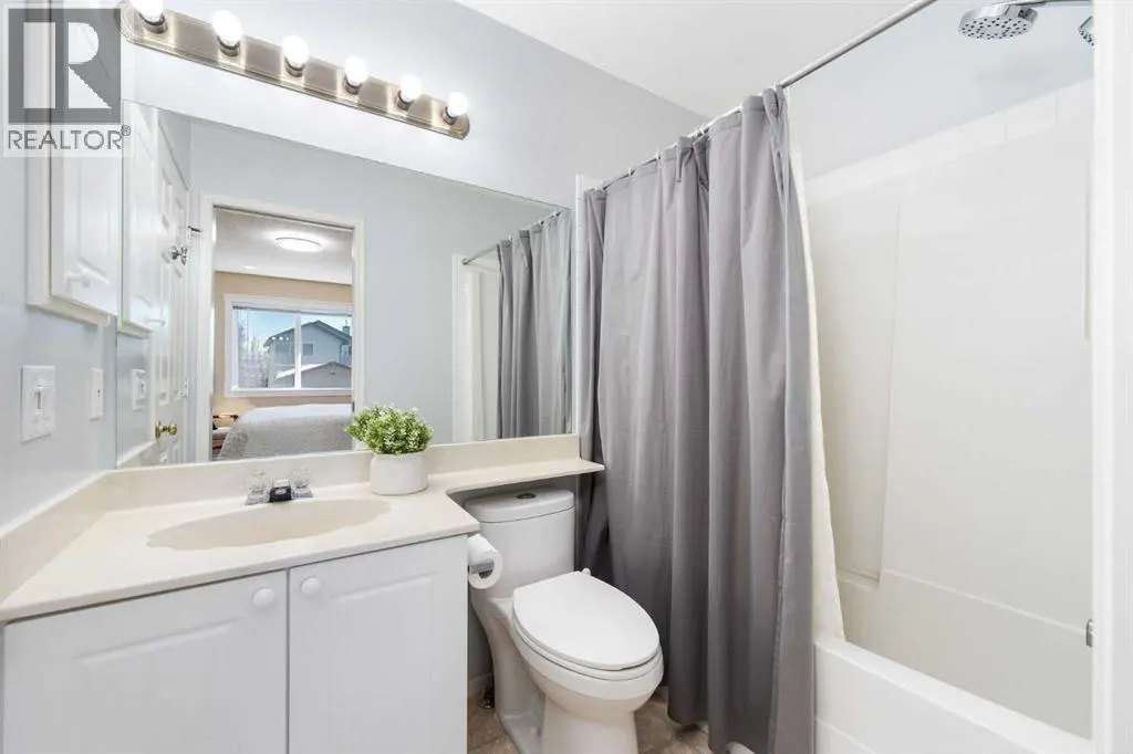339 Bridlewood Court SW