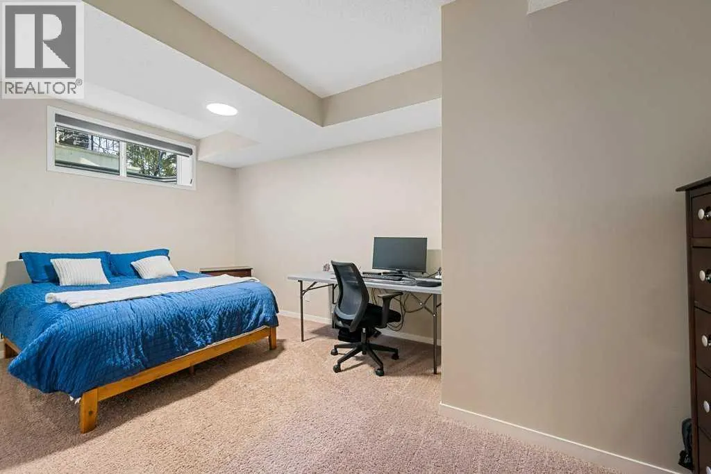 27 Cranford Crescent SE