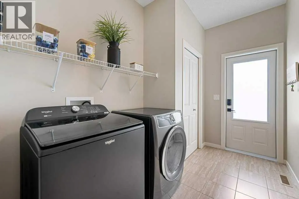 27 Cranford Crescent SE