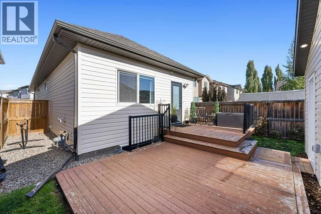 27 Cranford Crescent SE