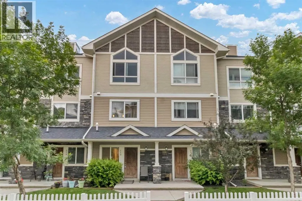 112 Skyview Ranch Gardens NE