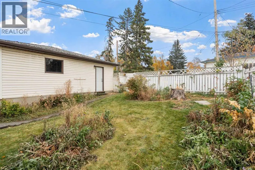 100 Fairview Drive SE