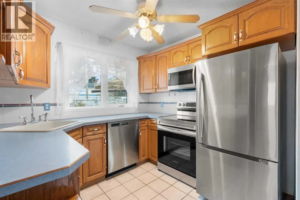 100 Fairview Drive SE