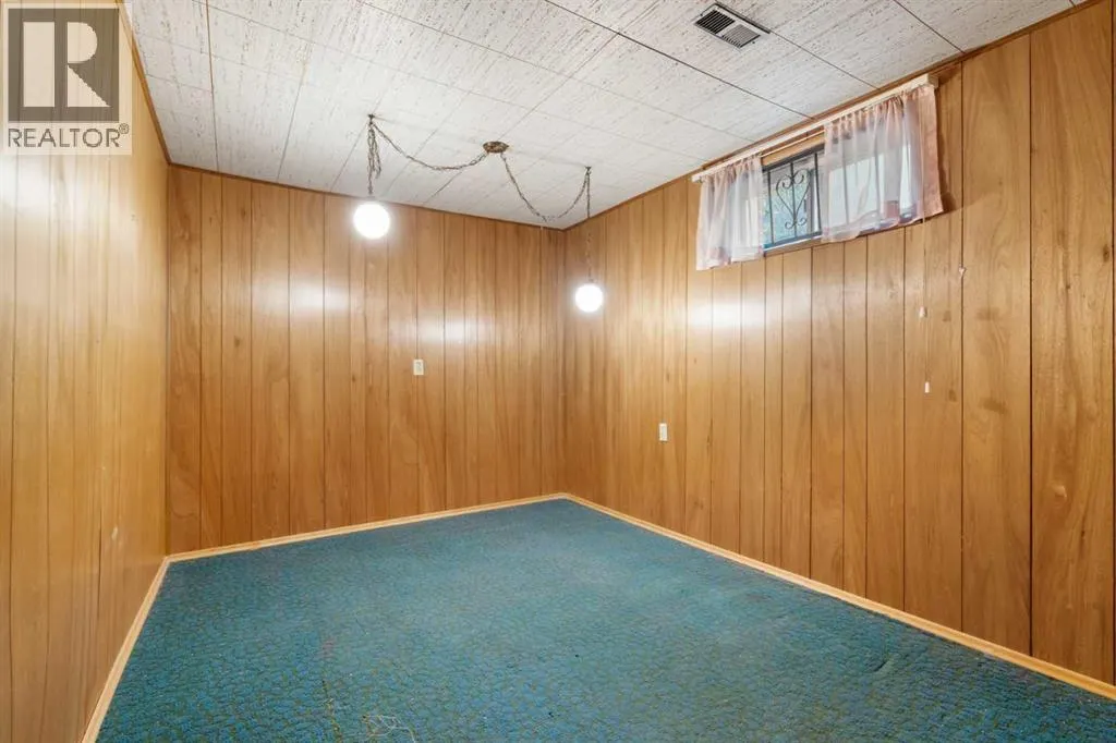 100 Fairview Drive SE