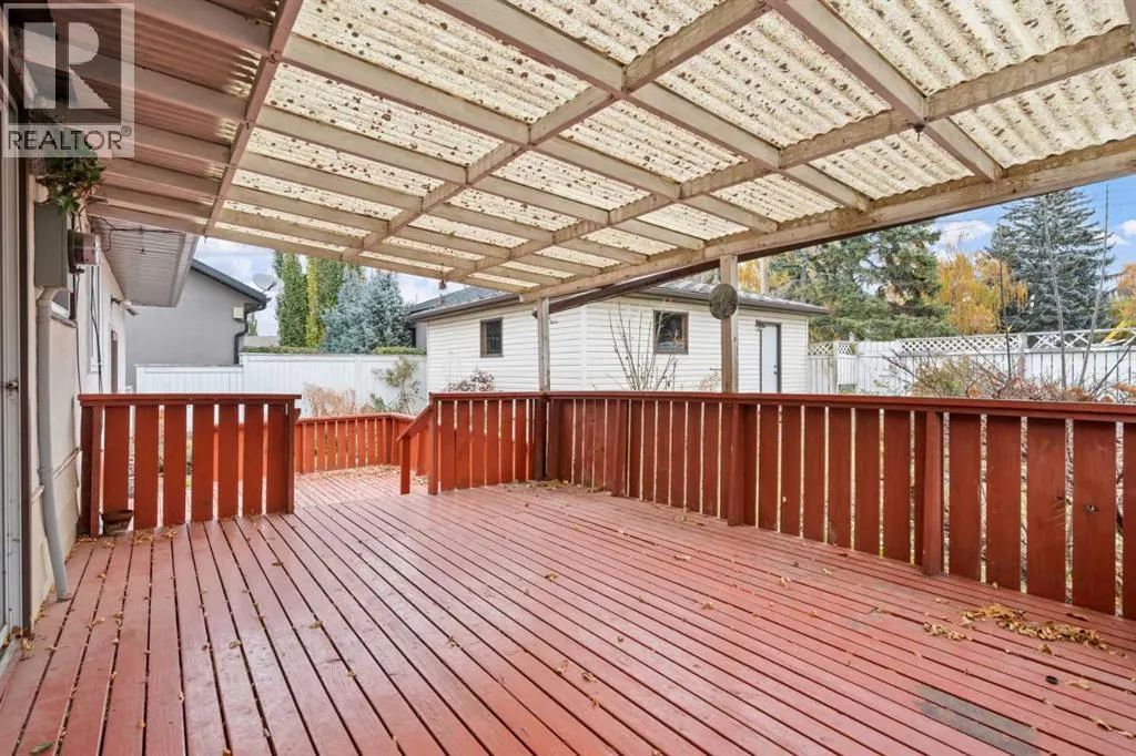100 Fairview Drive SE