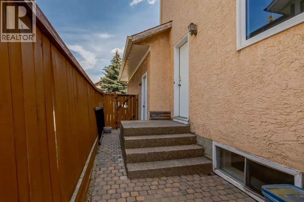39 Canterbury Court SW