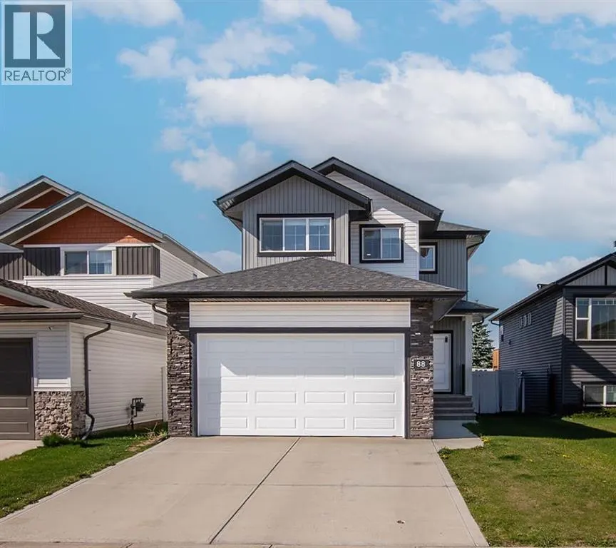 88 Henderson Crescent