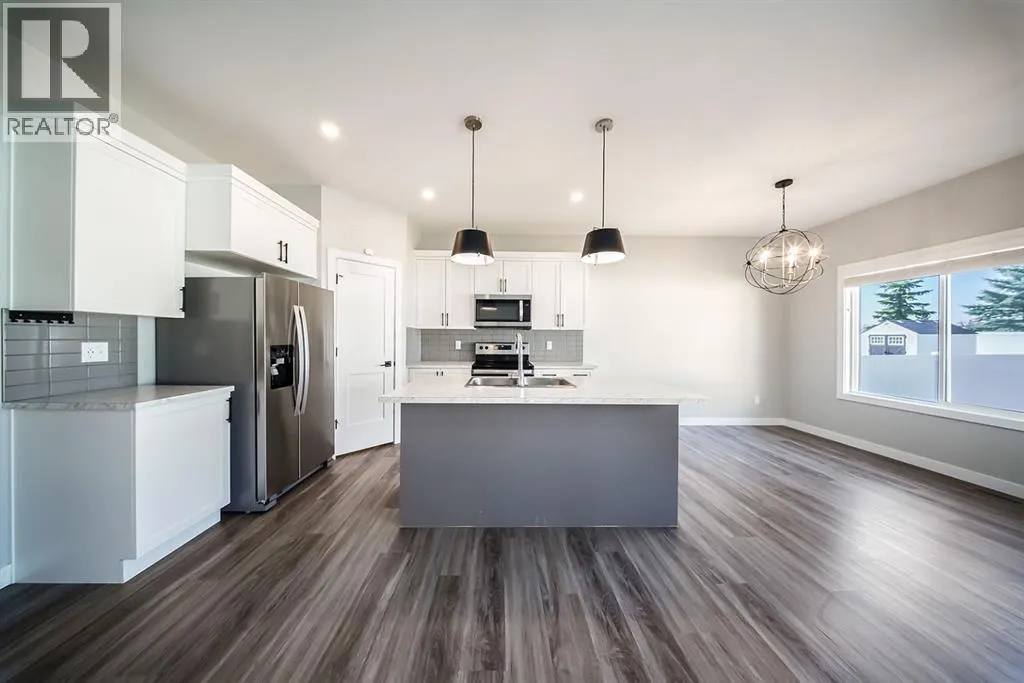 88 Henderson Crescent