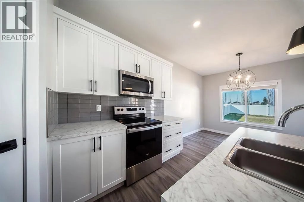 88 Henderson Crescent