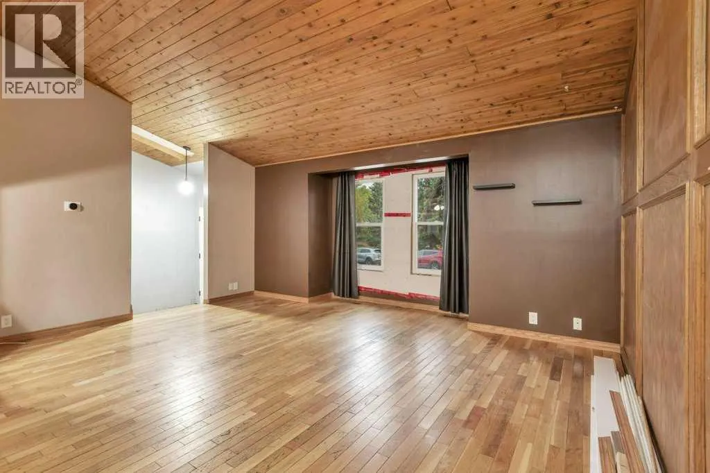 151 Glendale Boulevard