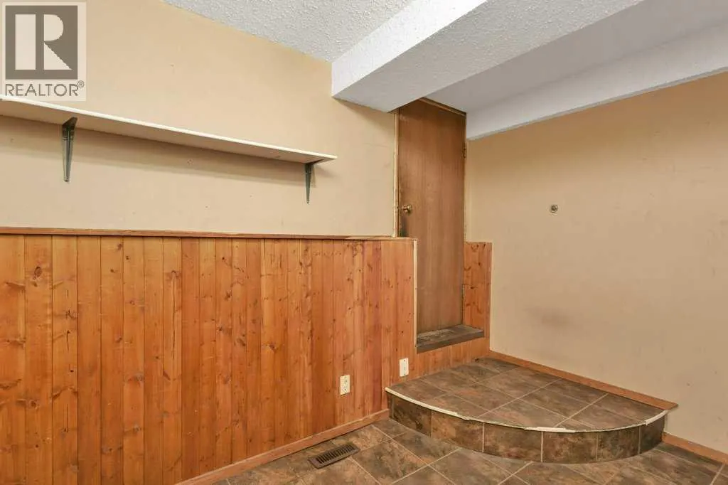 151 Glendale Boulevard