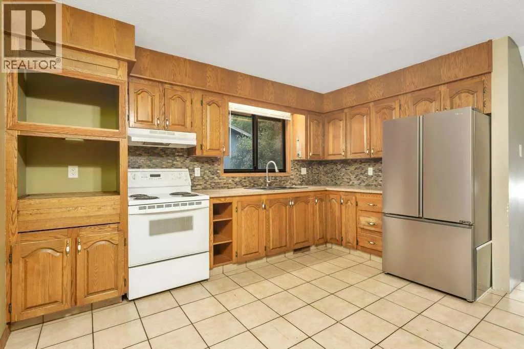 151 Glendale Boulevard
