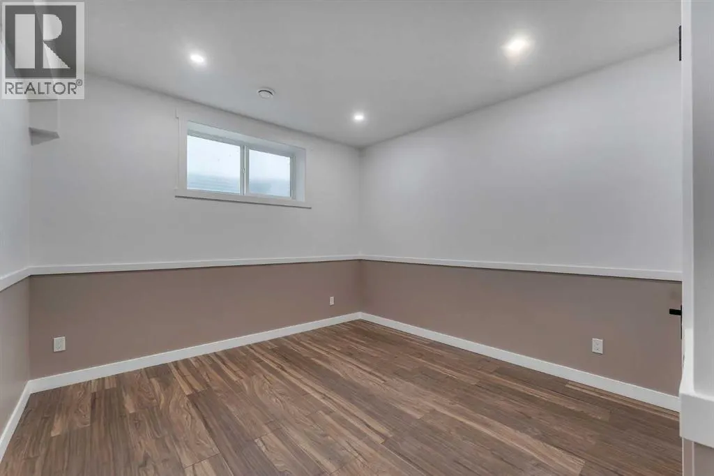 7 Waterford Heights