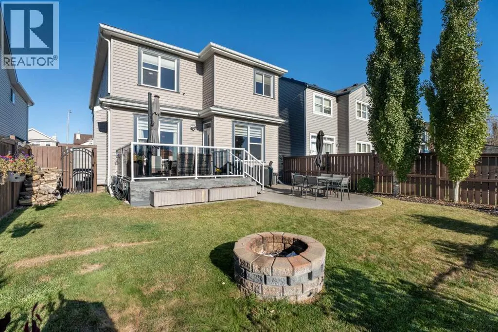 106 Copperstone Close SE