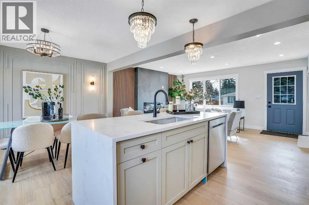 146 Springwood Drive SW