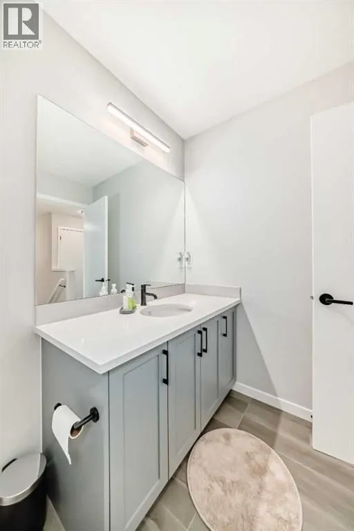 640 Copperstone Manor SE