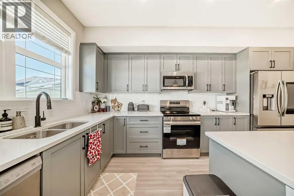 640 Copperstone Manor SE