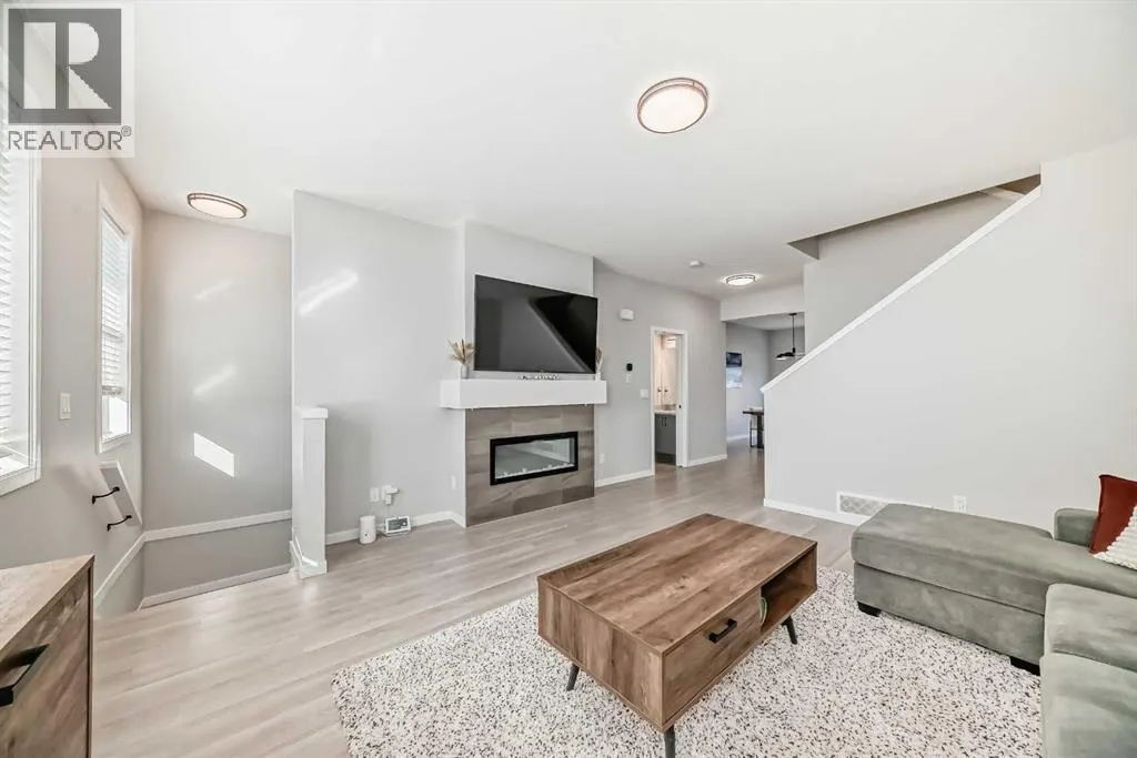 640 Copperstone Manor SE