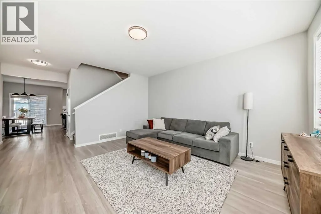 640 Copperstone Manor SE