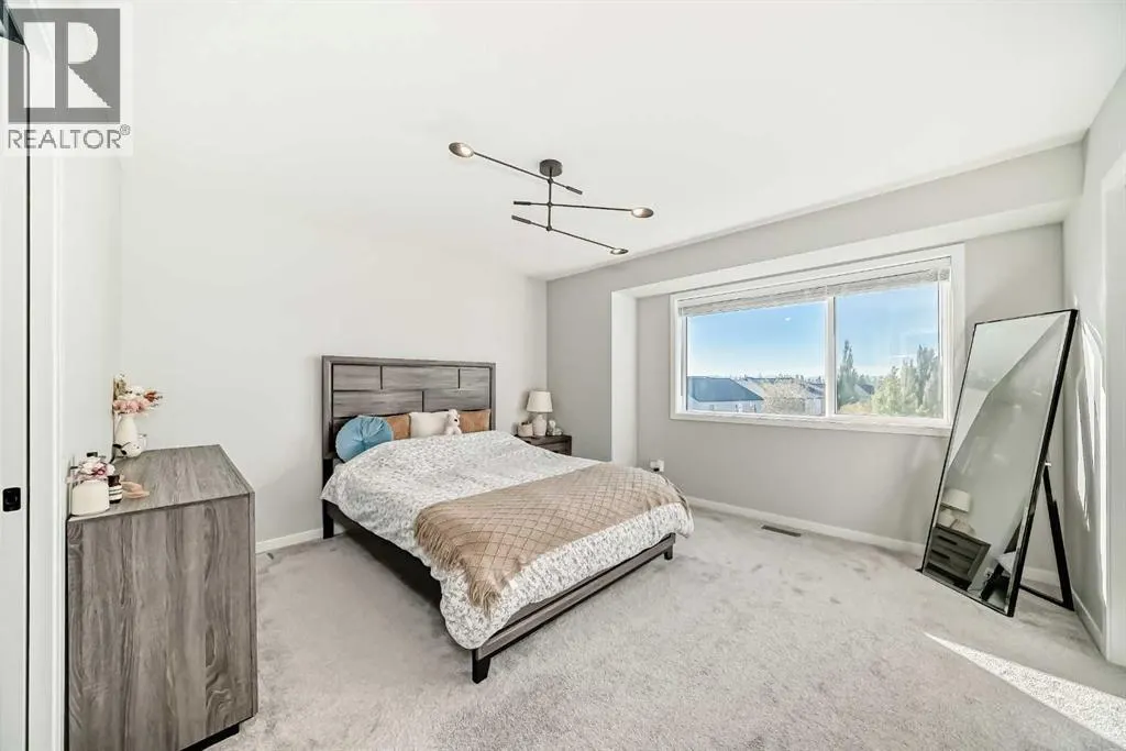 640 Copperstone Manor SE