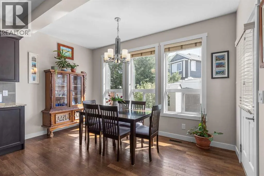 362 Williamstown Green NW