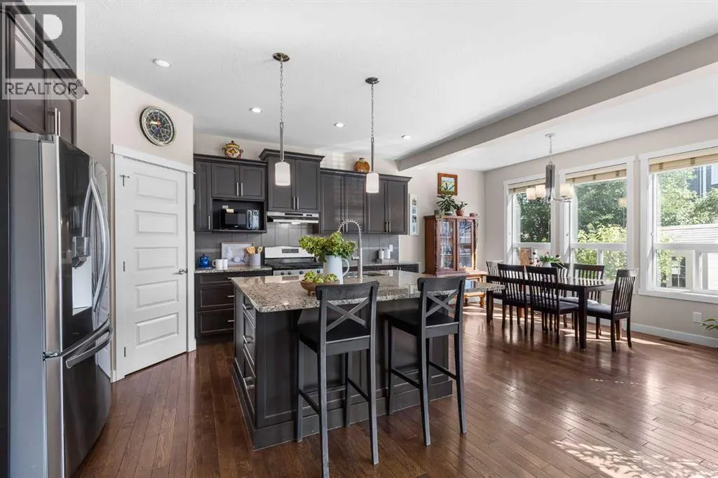362 Williamstown Green NW