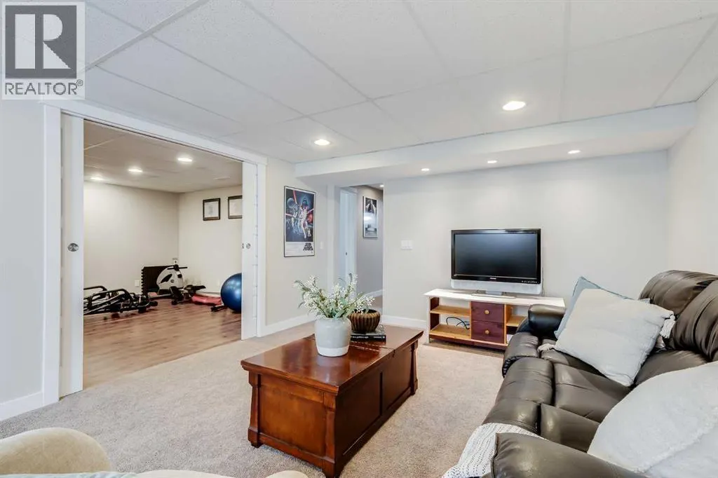 362 Williamstown Green NW