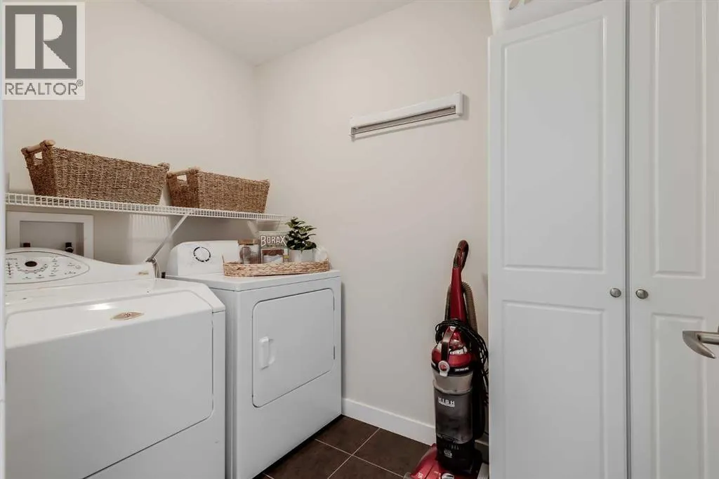 362 Williamstown Green NW