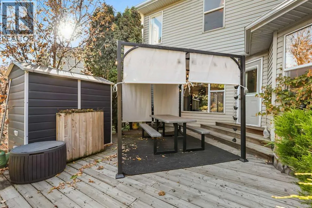 248 Douglas Ridge Green SE