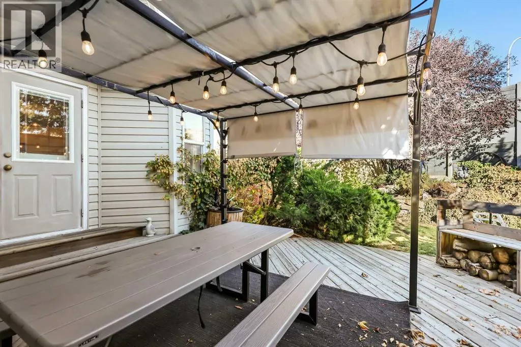 248 Douglas Ridge Green SE