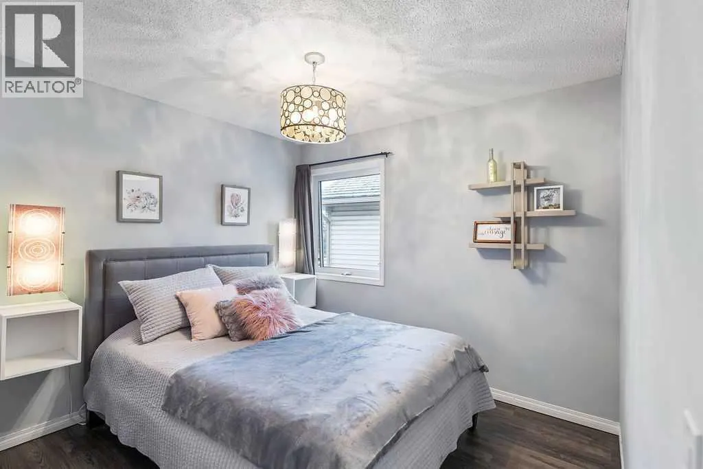 248 Douglas Ridge Green SE