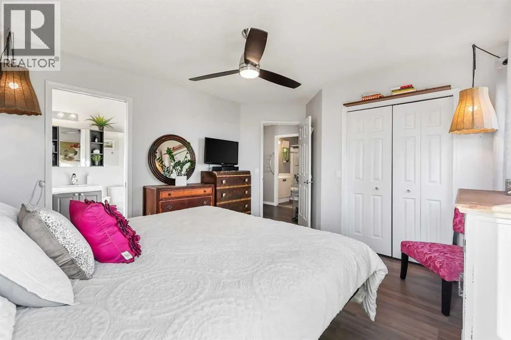 248 Douglas Ridge Green SE