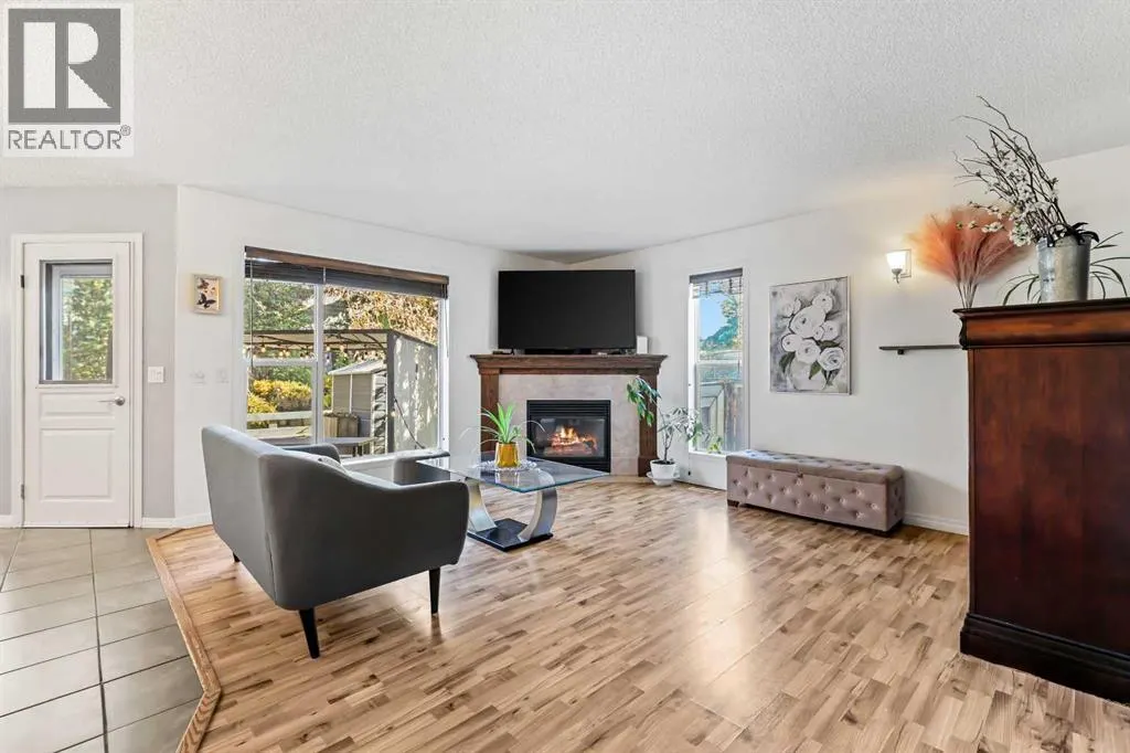 248 Douglas Ridge Green SE