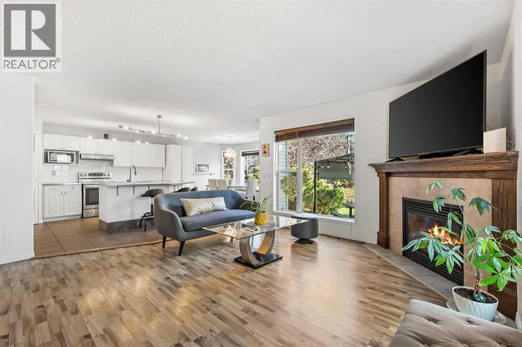 248 Douglas Ridge Green SE