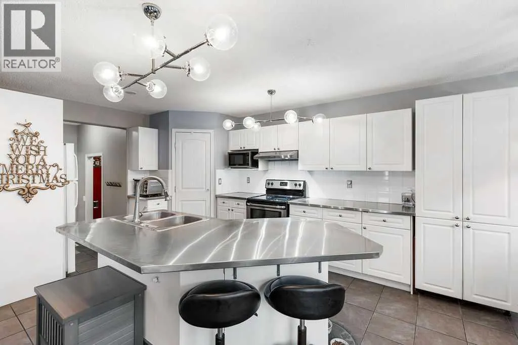 248 Douglas Ridge Green SE