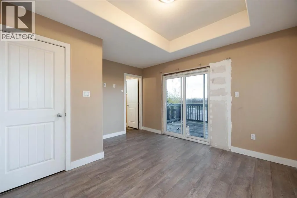 354 Grosbeak Way