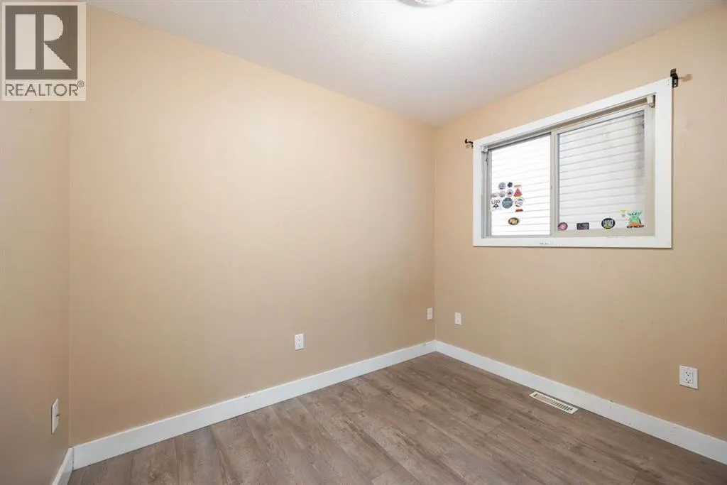 354 Grosbeak Way