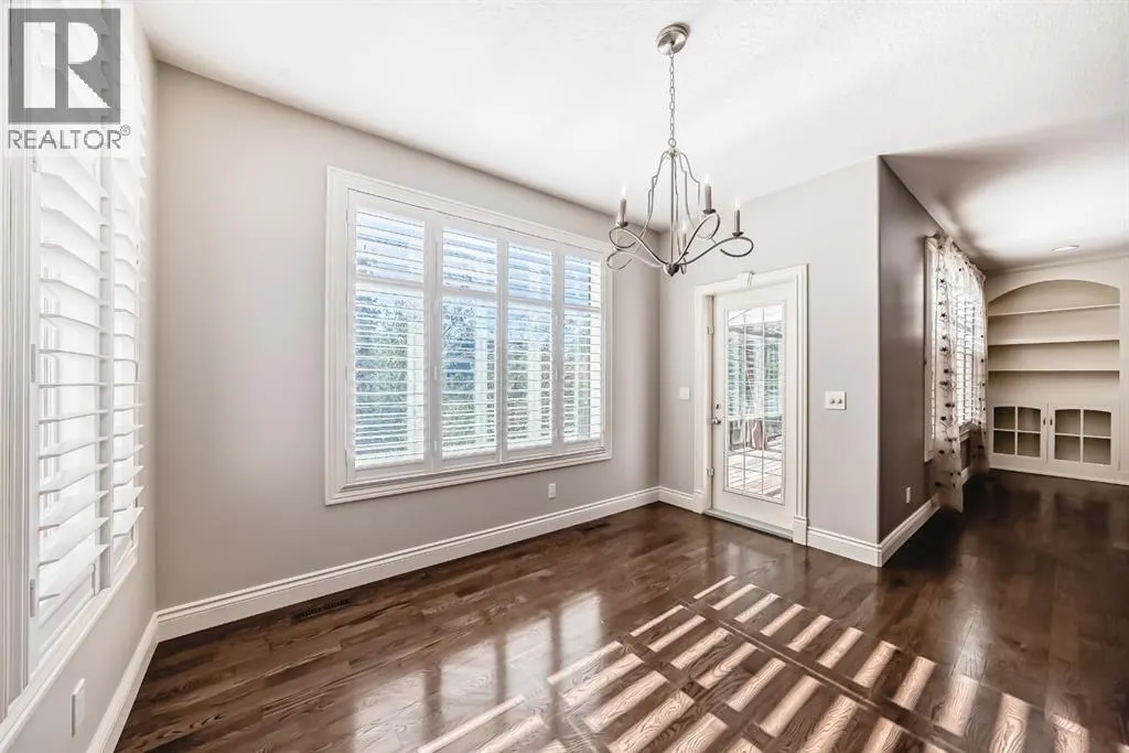 84 Evergreen Lane SW
