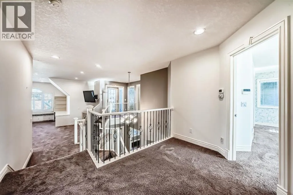 84 Evergreen Lane SW