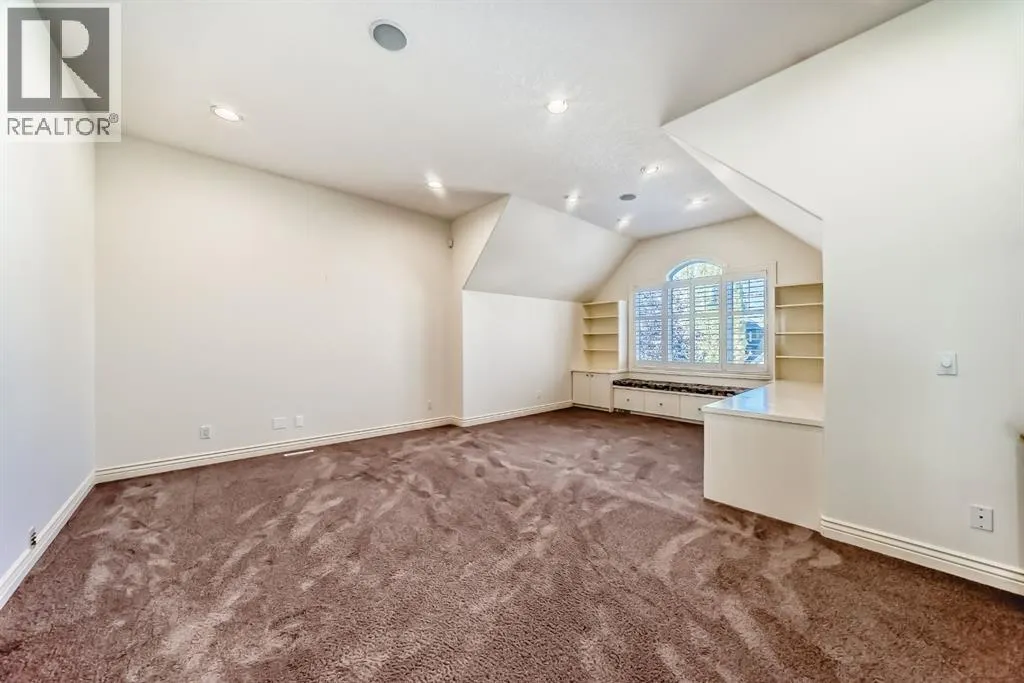 84 Evergreen Lane SW