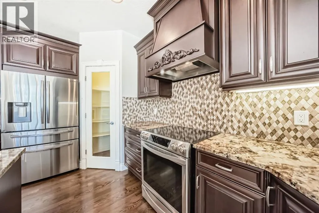 84 Evergreen Lane SW