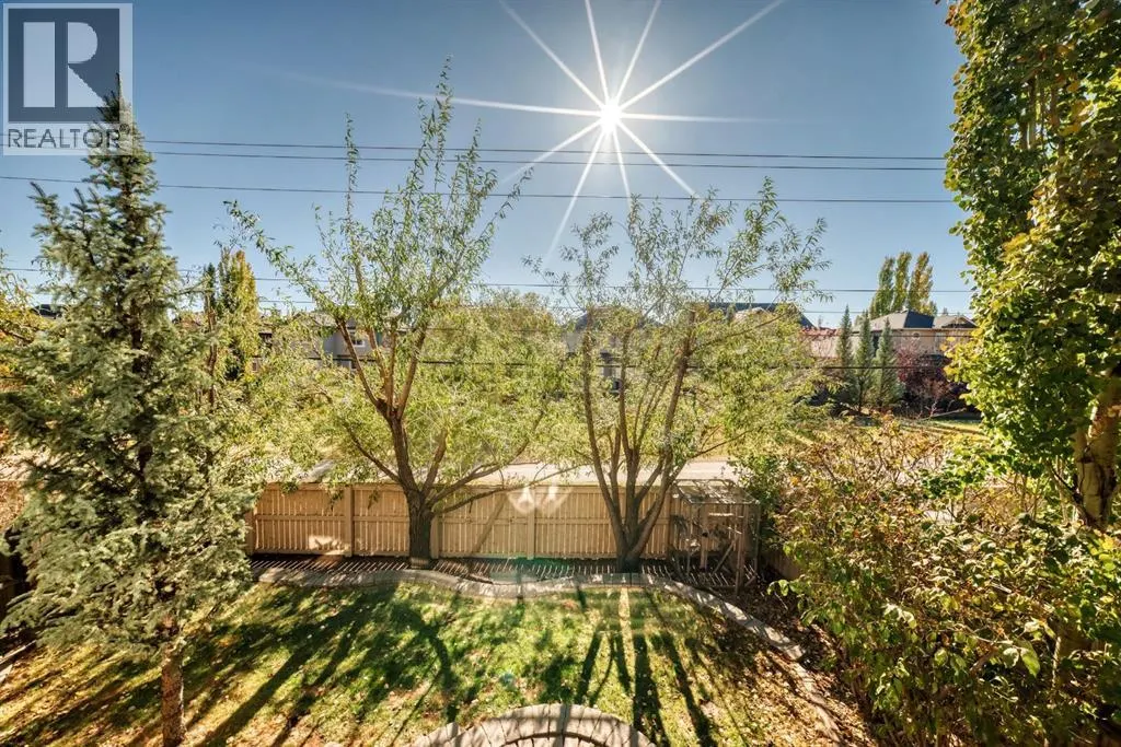 84 Evergreen Lane SW