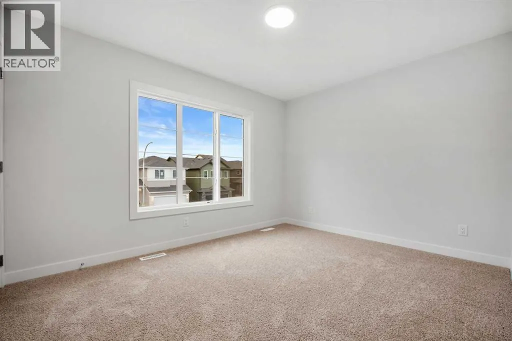 96 Amblefield Grove NW