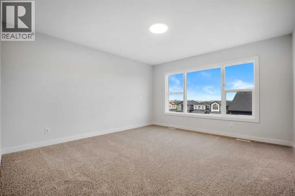 96 Amblefield Grove NW