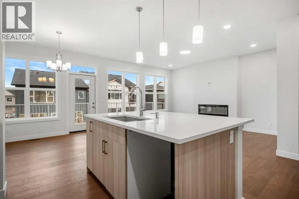 96 Amblefield Grove NW