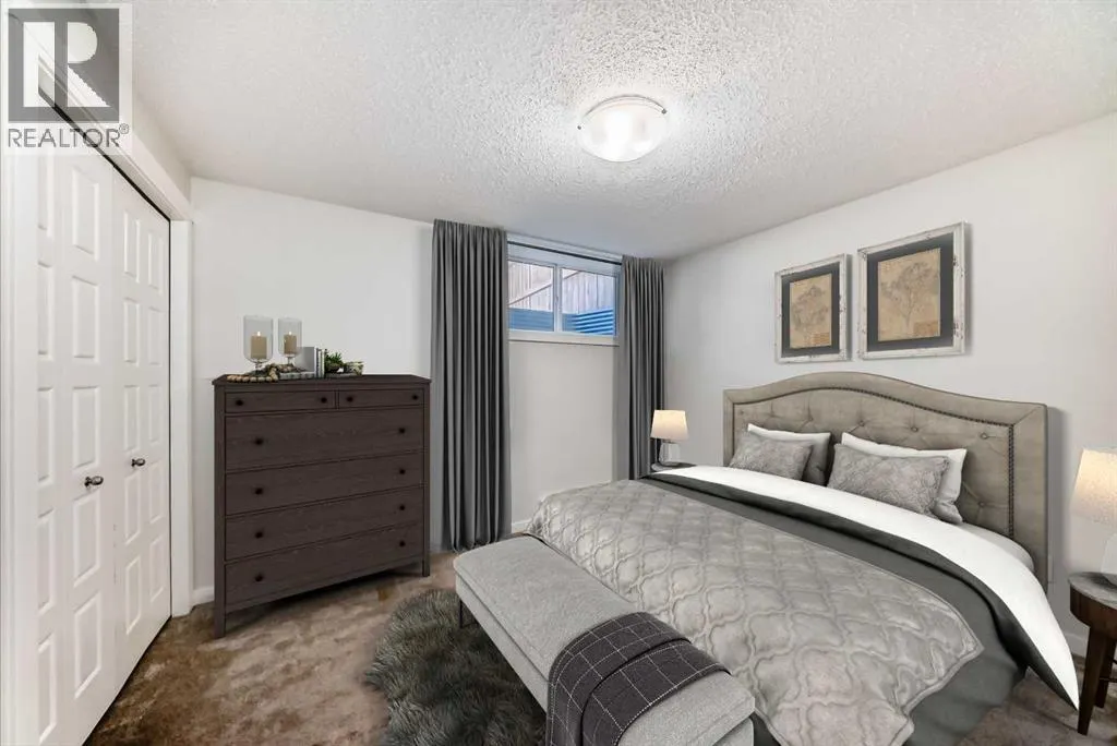 109 Cranbrook Square SE