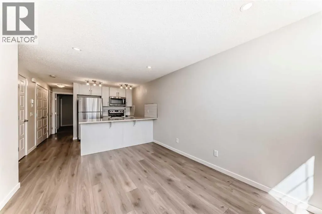 109 Cranbrook Square SE