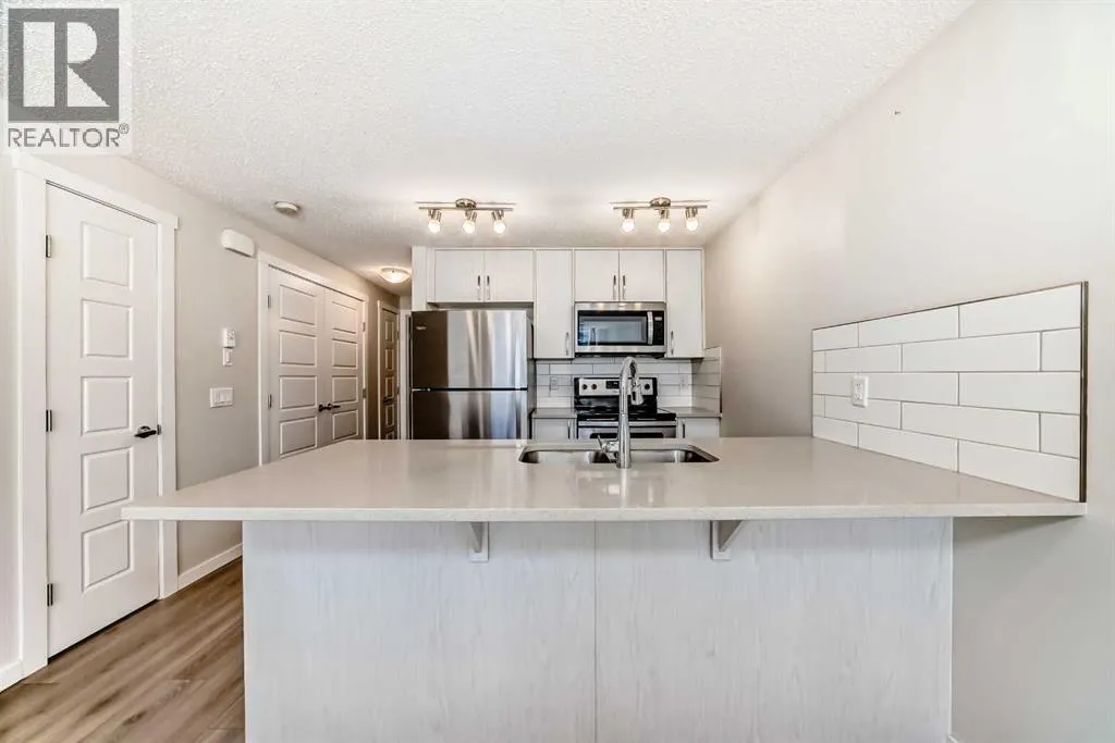 109 Cranbrook Square SE